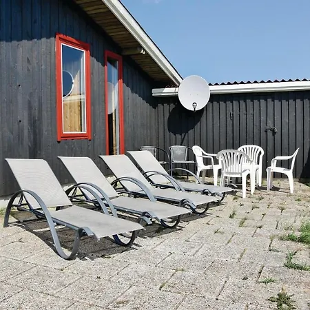 Three-bedroom In Ringkøbing